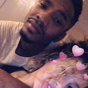 Meet your Posher, Dominique